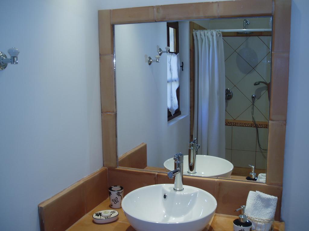 ホテル Saba Cabrières-dʼAvignon 部屋 写真